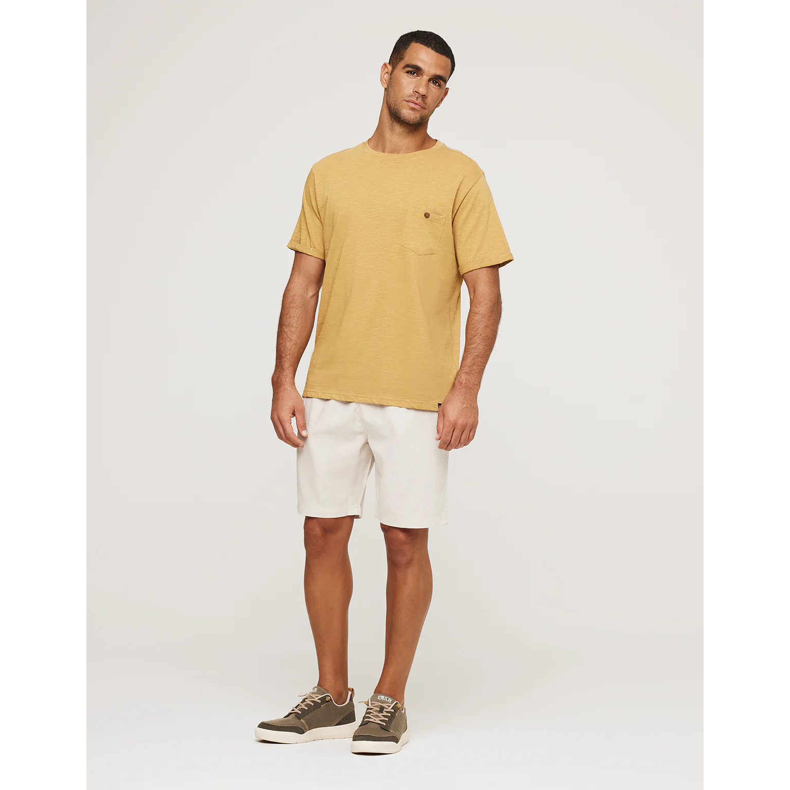 Camiseta Manga Corta Mostaza - Button