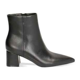 Tronchetto nero, tacco largo 6 cm