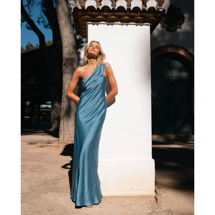Vestido largo con escote asimétrico