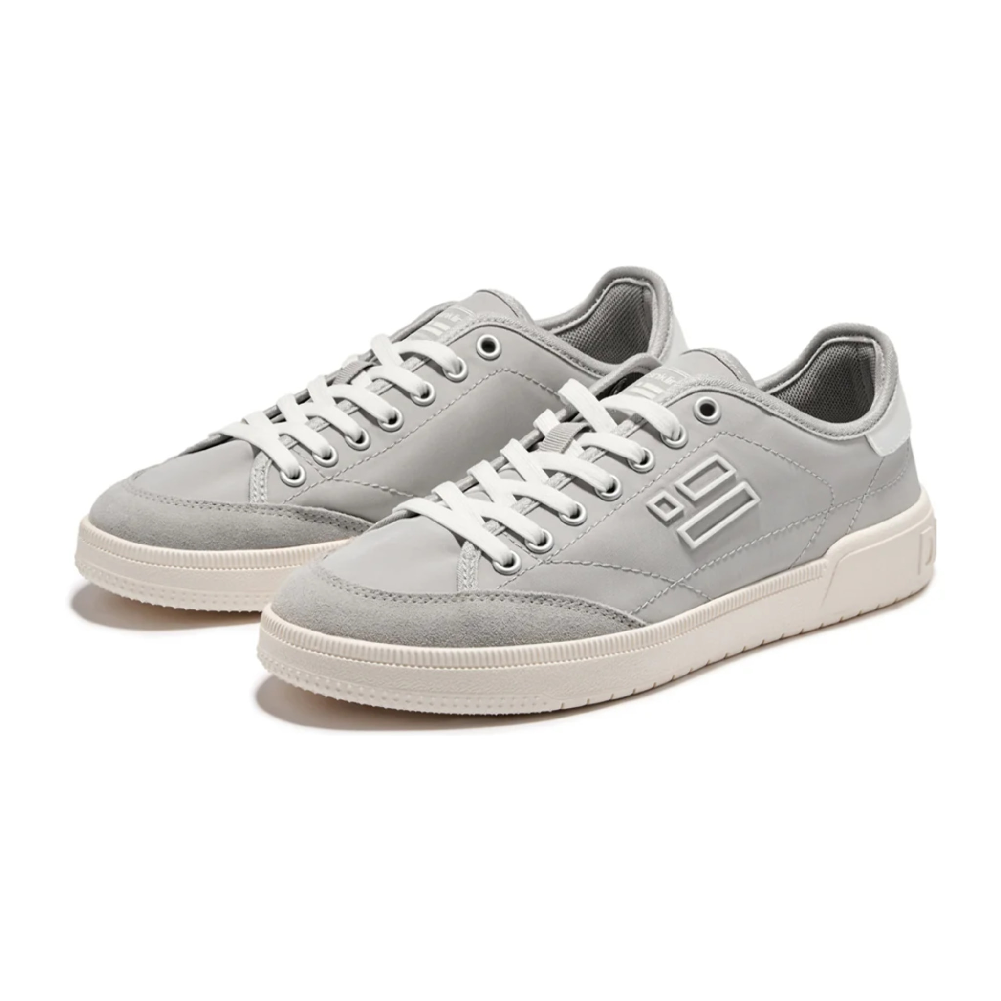 Zapatillas de Hombre Modelo Rebel Nylon Gris
