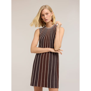 Motivi - Vestido línea A en punto plisado - Marrón