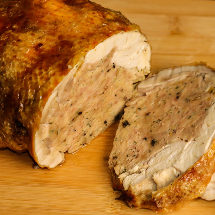 Poularde Baserri farcie figue-miel entièrement desossée cuite sous vide*** - 1,7kg - France