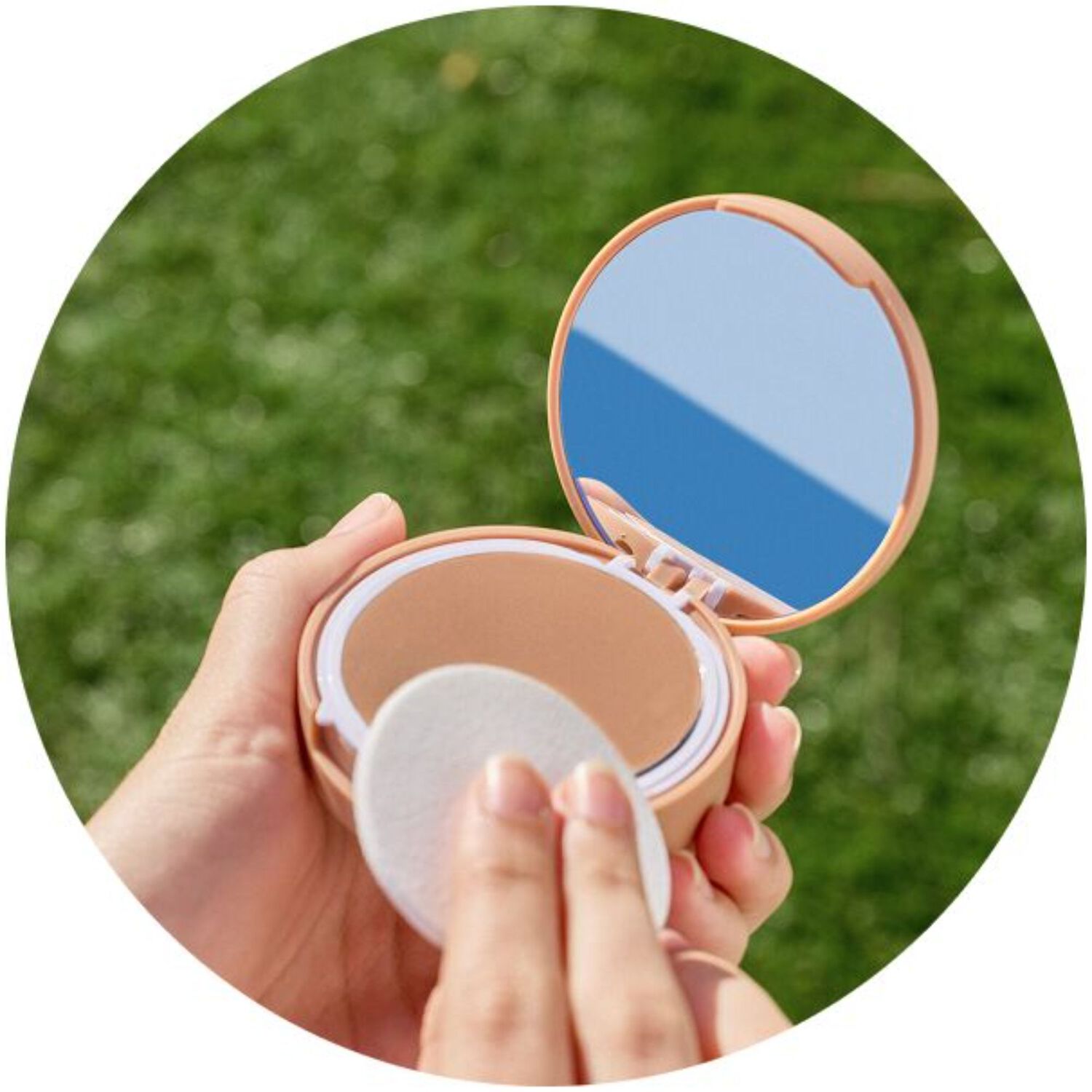 Fotoprotector SPF 50 - Protection Solaire Compacte