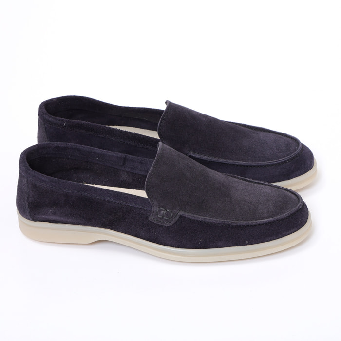 Mocassini leggerissimi e comodissimi in pelle scamosciata blu