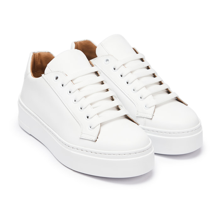 Classic Lace-up Sneaker British Passport Bianco