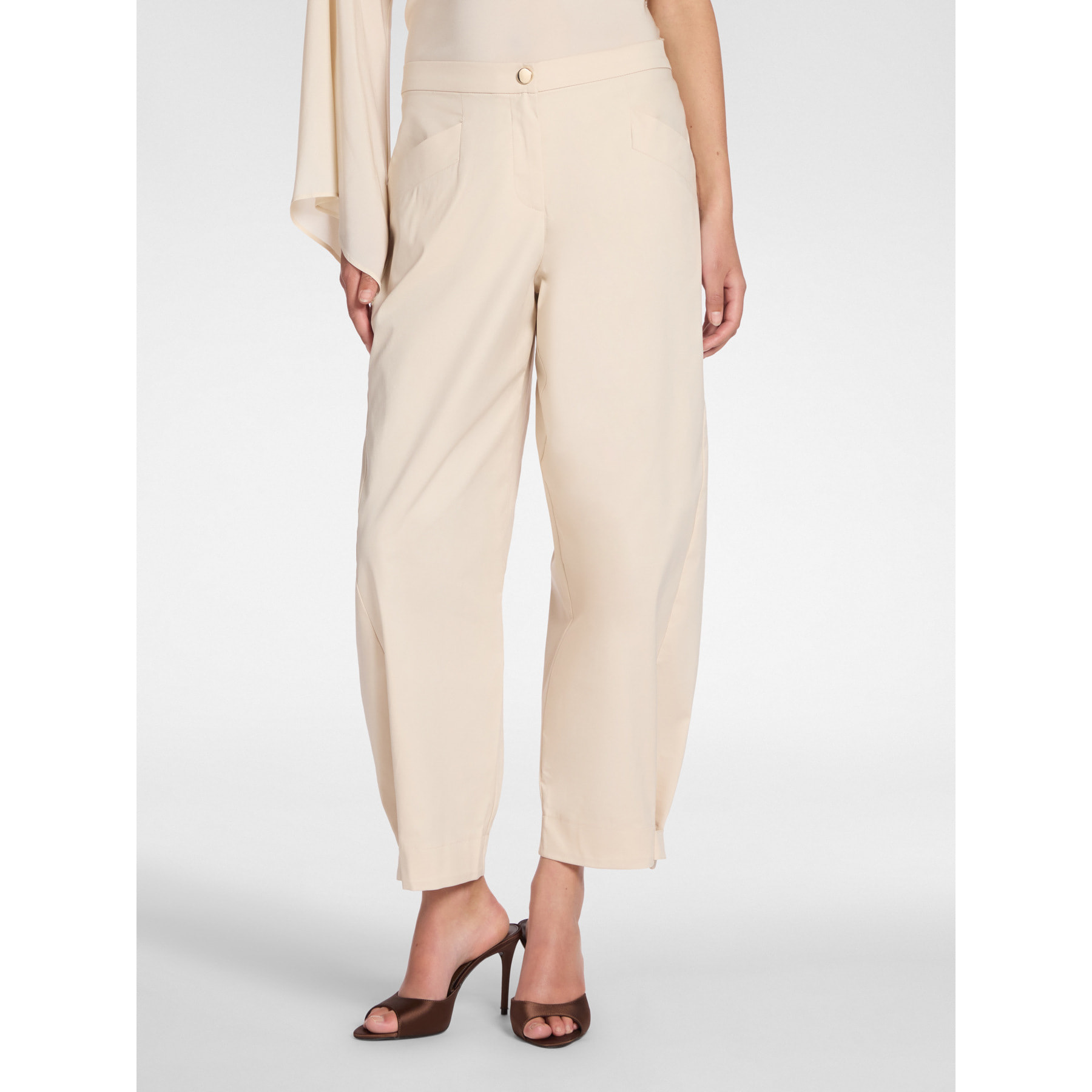 Elena Mirò - Pantalones barrel con cinturones en el bajo - Beige