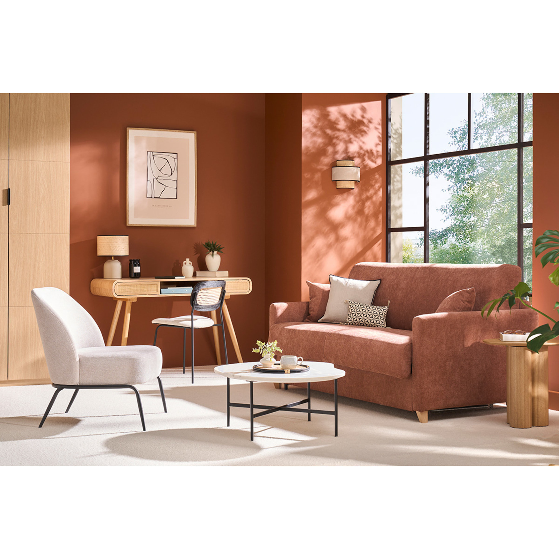 Canapé convertible 3 places en tissu gris clair et bois clair avec matelas 18 cm SKANDY