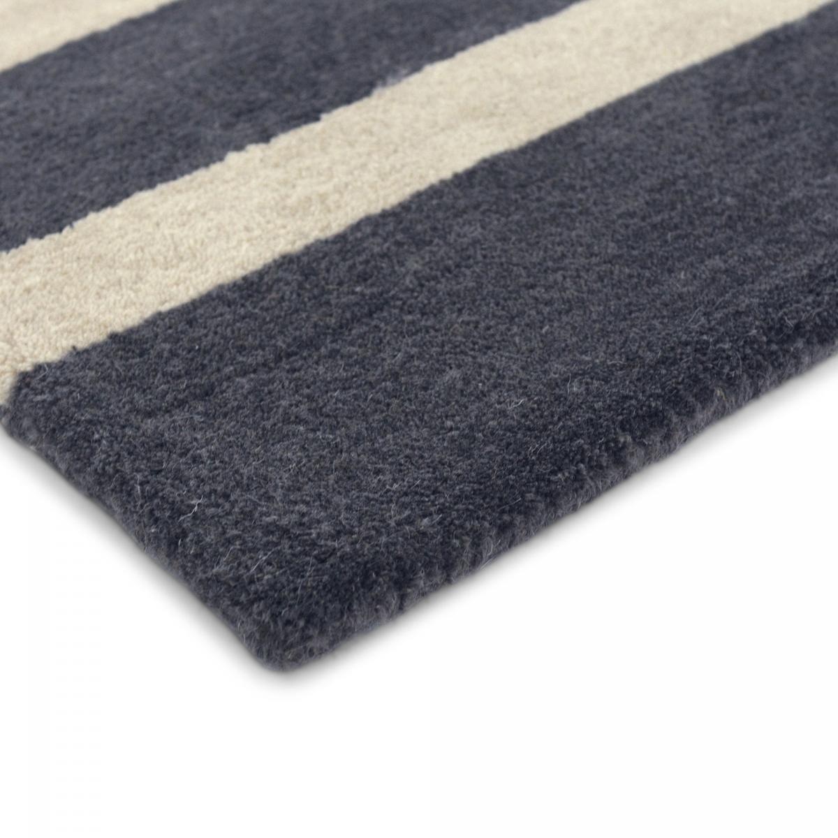 Tapis salon et chambre fait à la main en laine motif géométrique