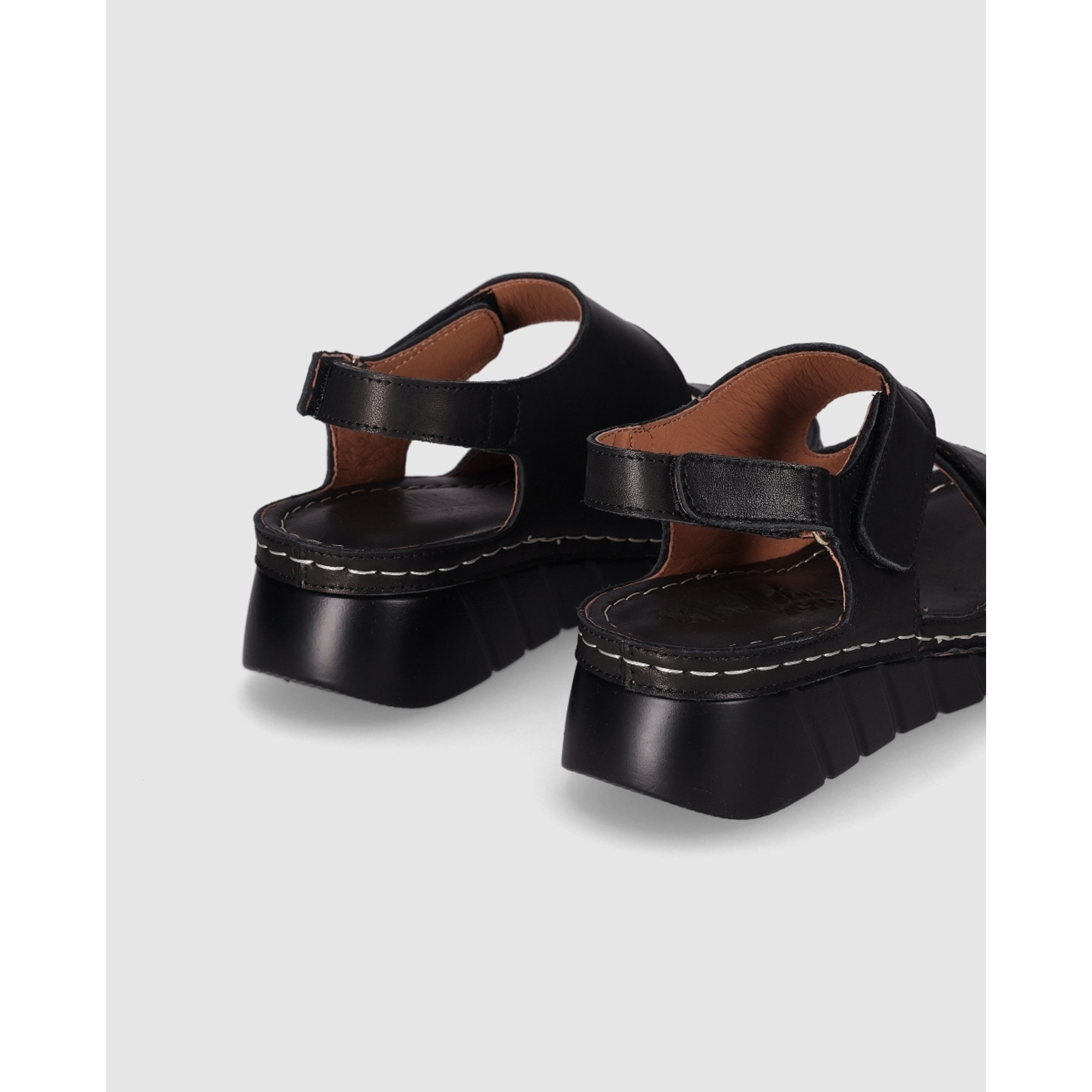 Sandalias de Piel - Negro - Tacón: 3 cm