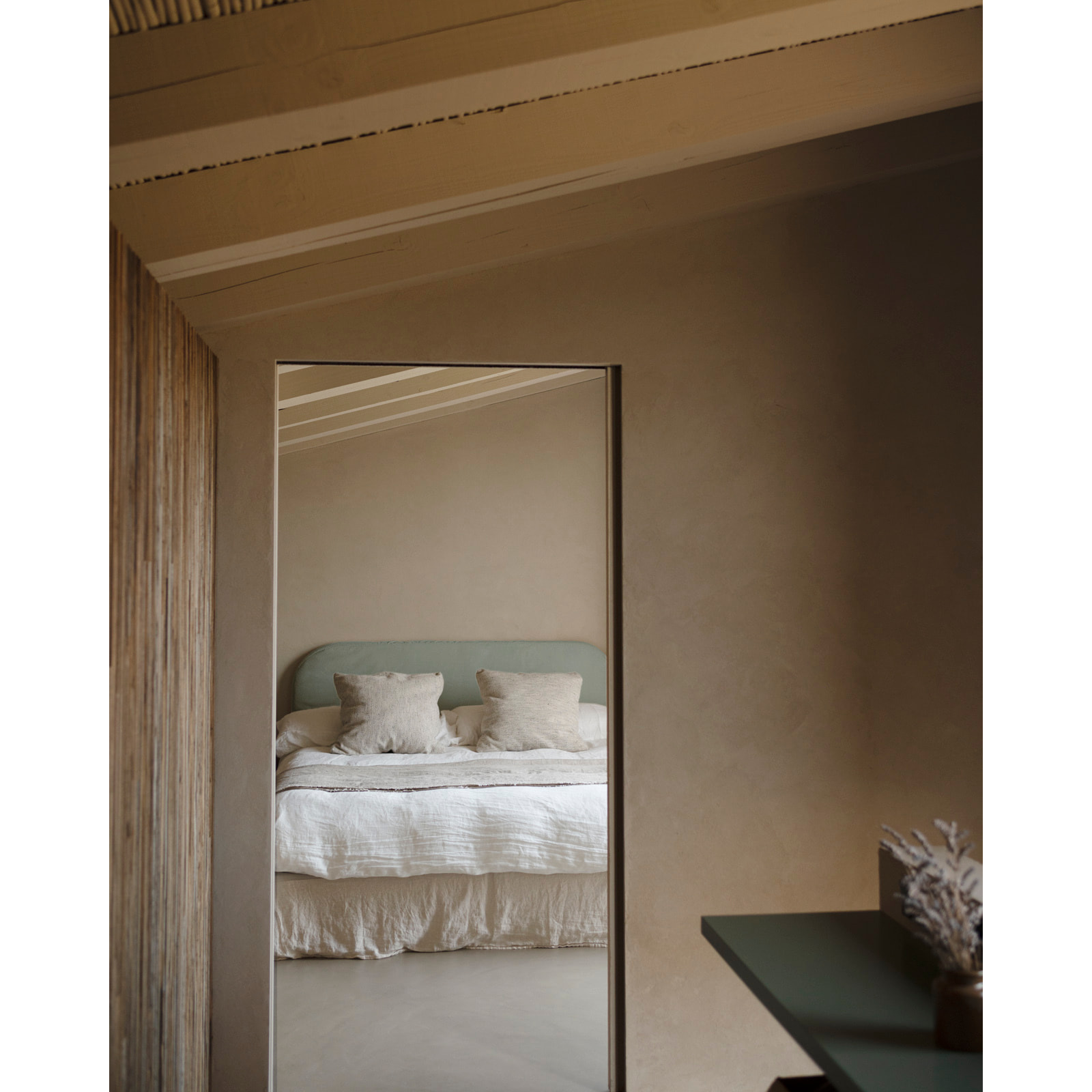 Cabecero tapizado desenfundable de pana verde azulado de varias medidas