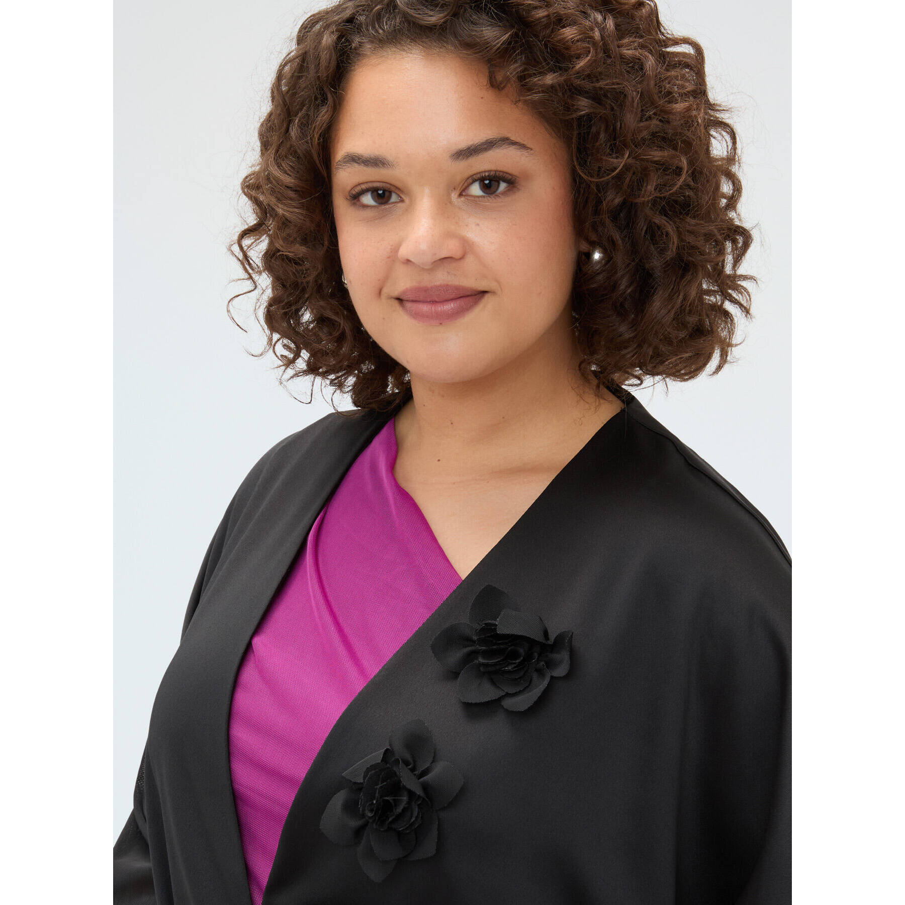 Fiorella Rubino - Chaqueta de raso cruzada - Negro