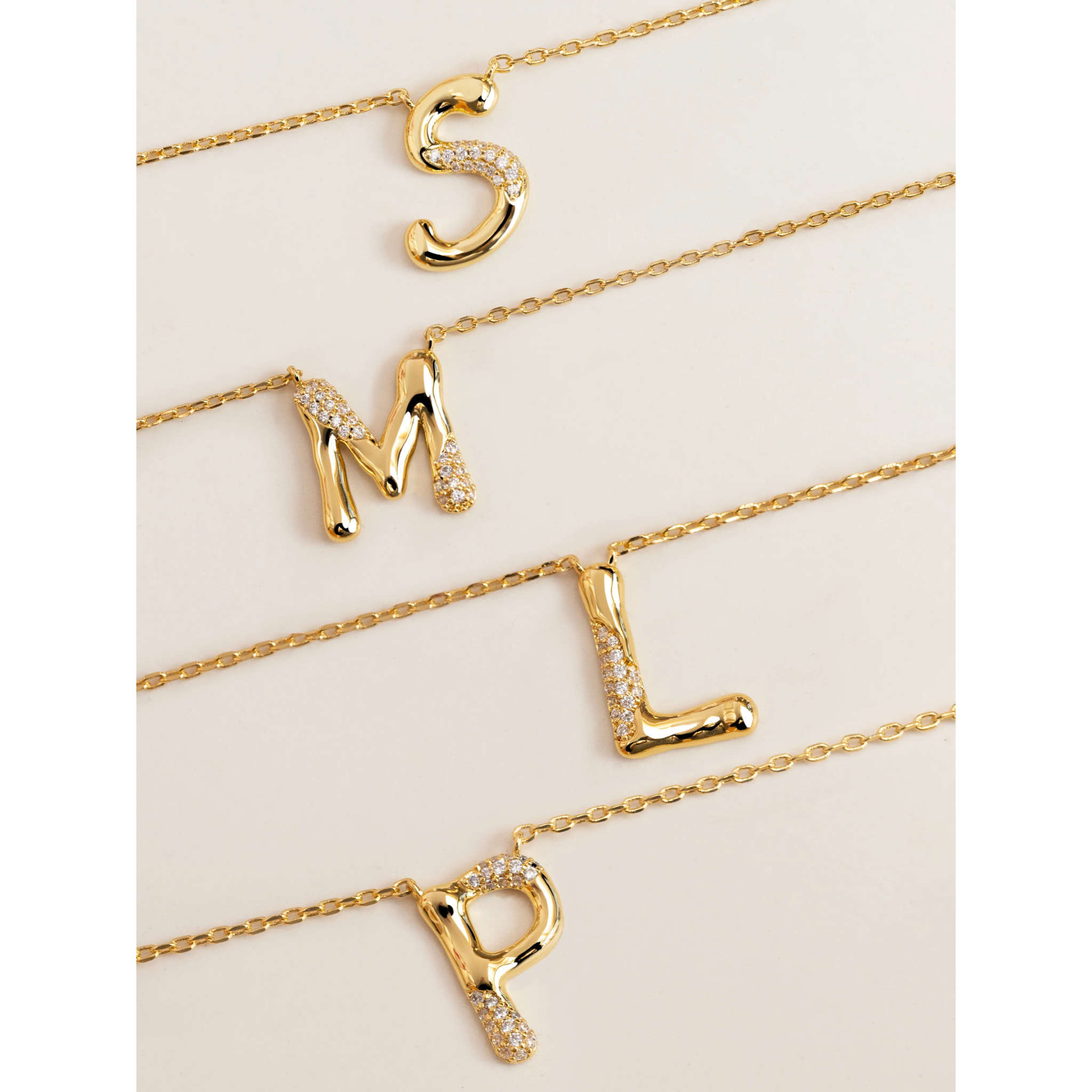 Collar Personalizado Letter Brillante Baño Oro