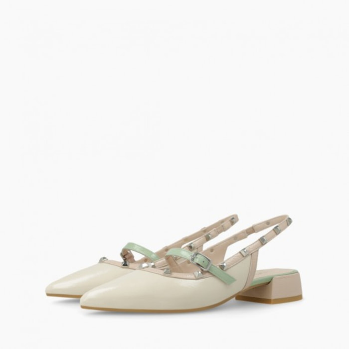 BAILARINAS BLANCAS ANTILLA