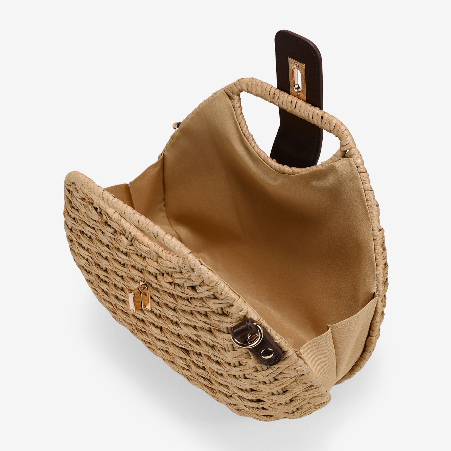 Bolso caja marrón claro en rafia con solapa