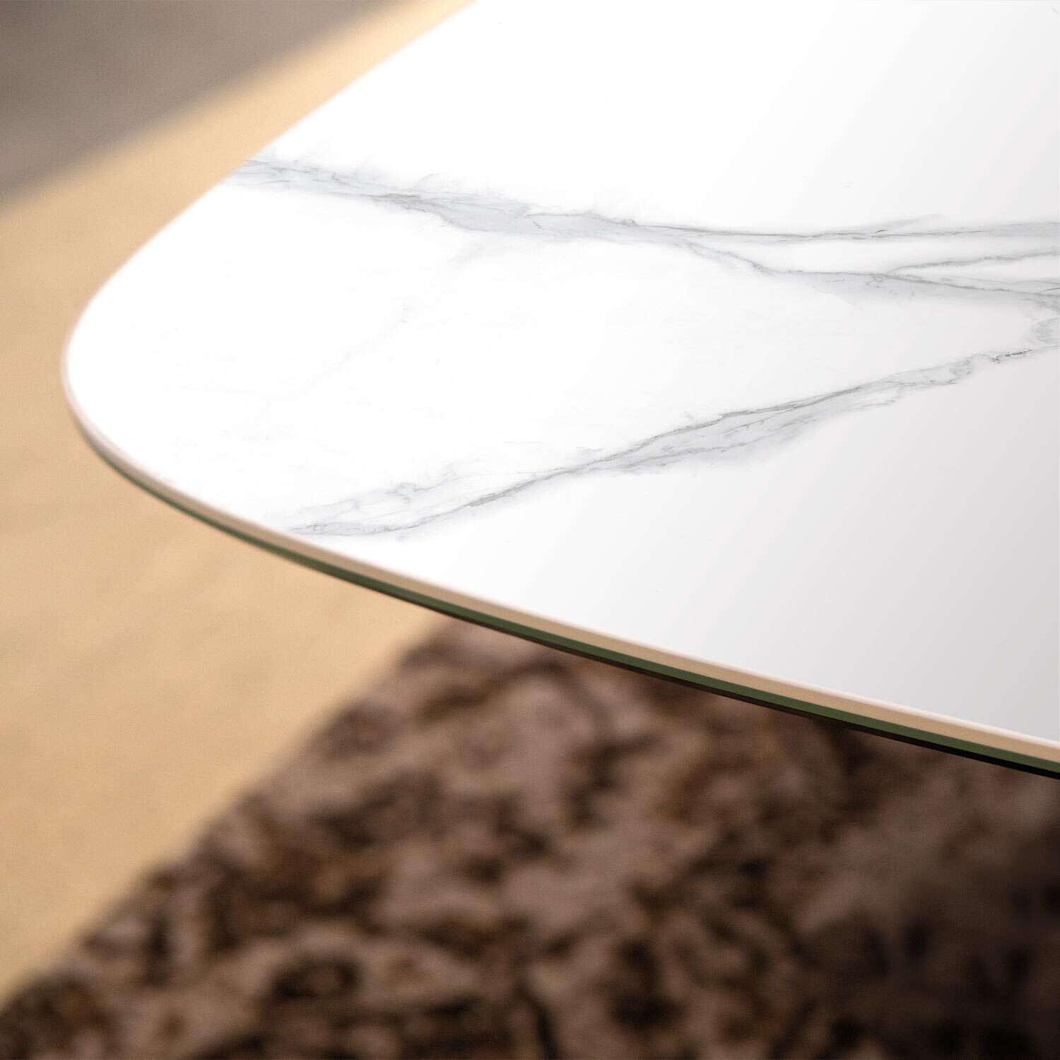 TAVOLO FISSO PRISMA - GRIGIO CARBONE, BOTTE BORDO INCLINATO, PIANO GRES PORCEL. STATUARIO ALTISSIMO