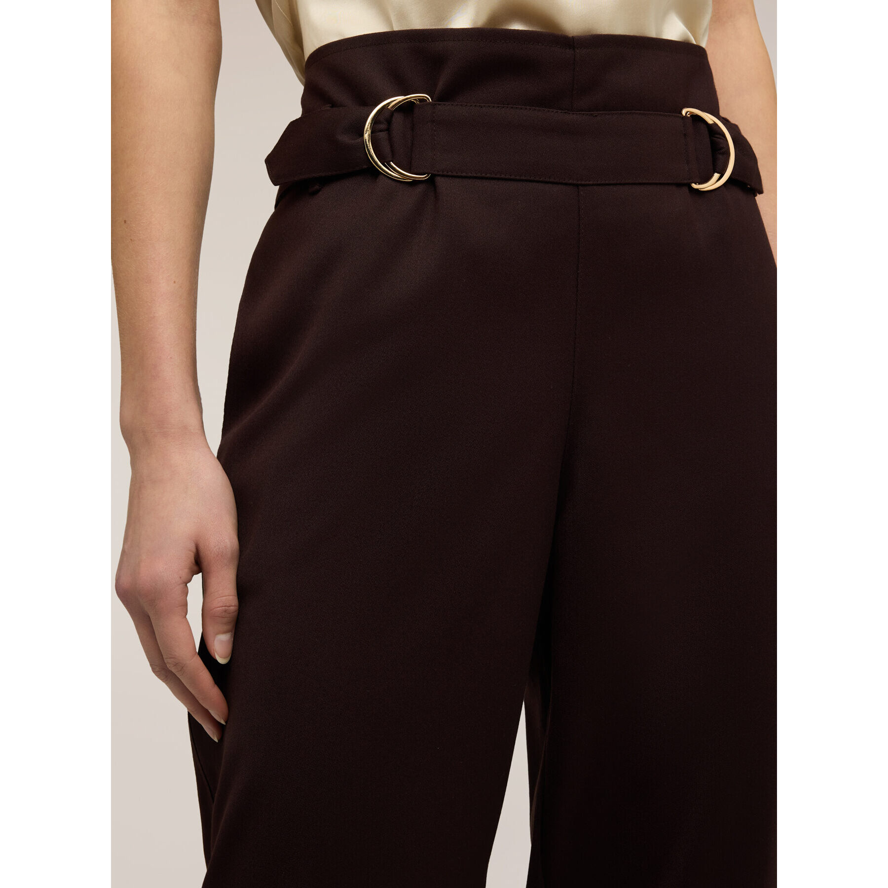 Motivi - Pantaloni in poliviscosa con cinturini - Marrone