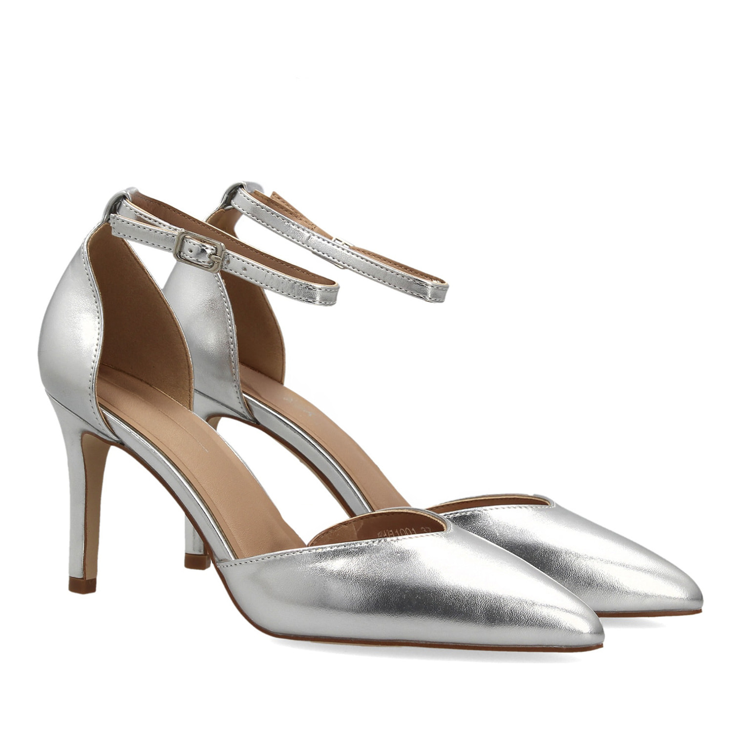 Zapatos elegantes de tacón fino para mujer.