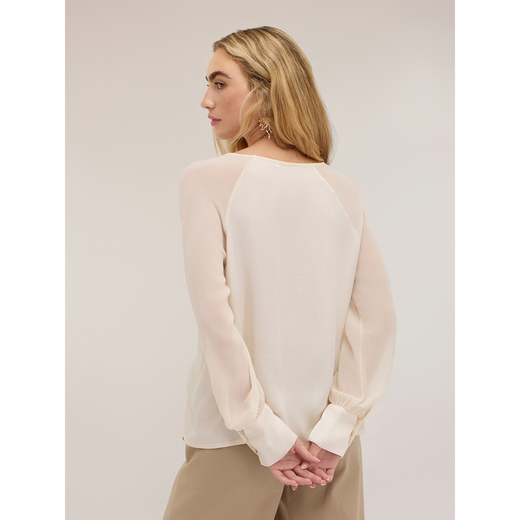 Motivi - Blusa con maniche raglan semitrasparenti - Bianco