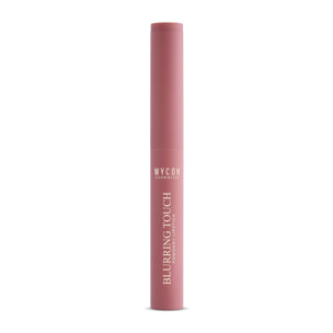 BLURRING TOUCH – POWDERY LIPSTICK Rossetto effetto velluto con applicatore cushion