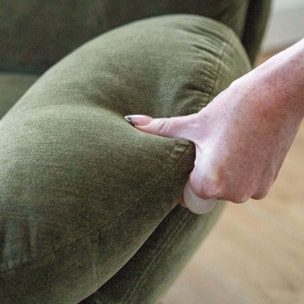 Fauteuil pivotant en tissu effet velours vert kaki - Ricci