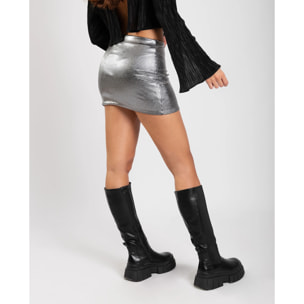 Falda corta con brillo