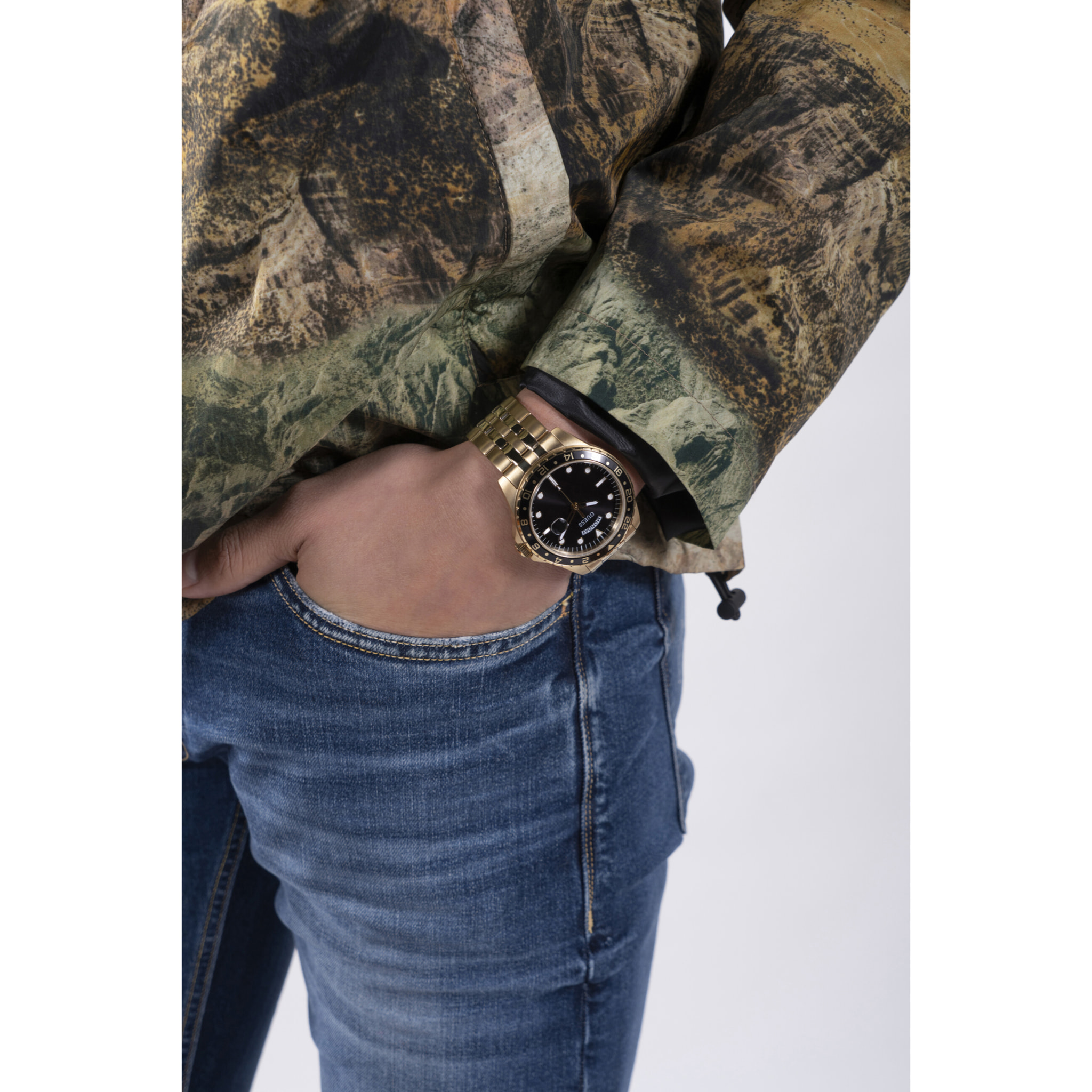 Guess Reloj Analógico De Cuarzo. Comet