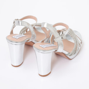 Sandali in simil pelle con tacco alto comodo e fasce ricoperte di strass