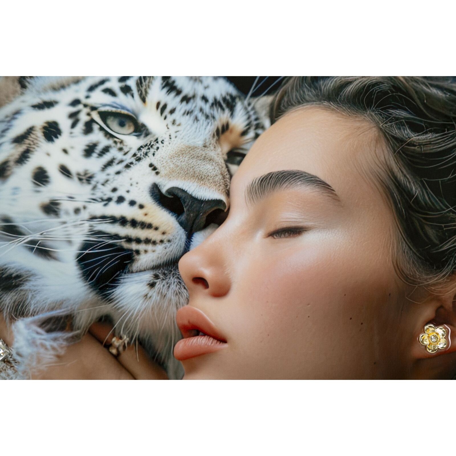 DIPINTO SU TELA LACCATO MOIRA C/CORNICE -A- CM 52X4X102