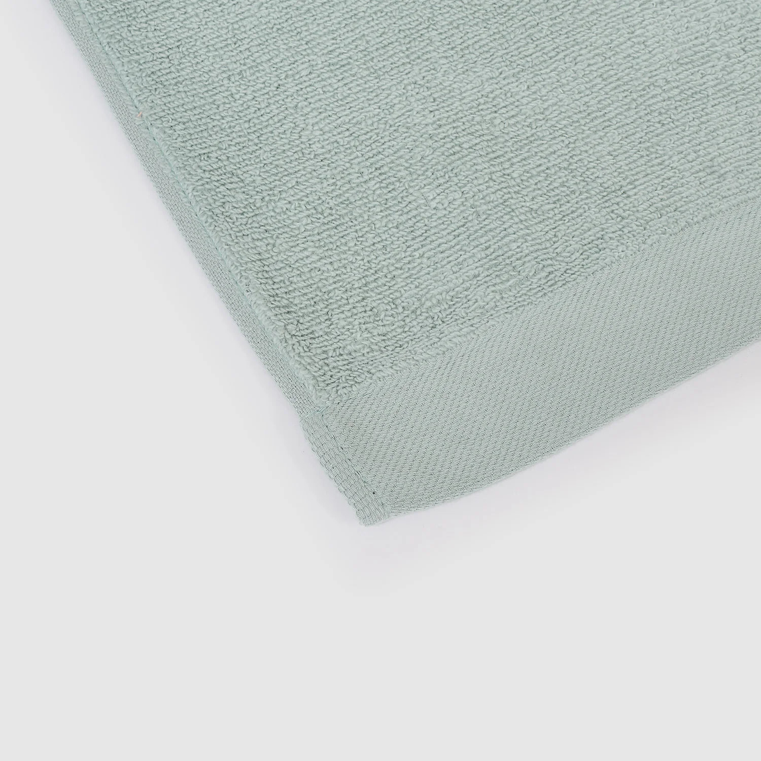 Toalla de baño 400gr doble rizo verde keike