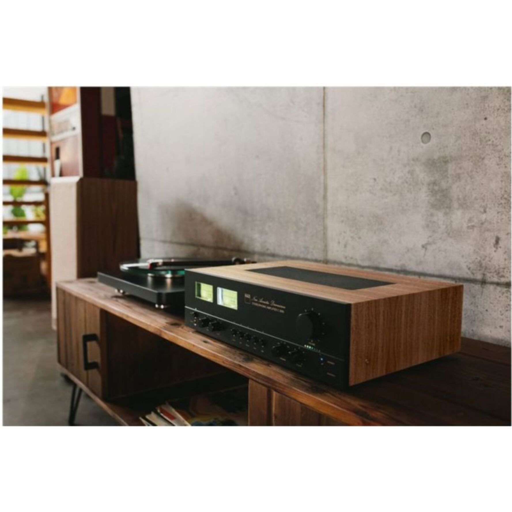 Amplificateur HiFi NAD C 3050 stéréophonique