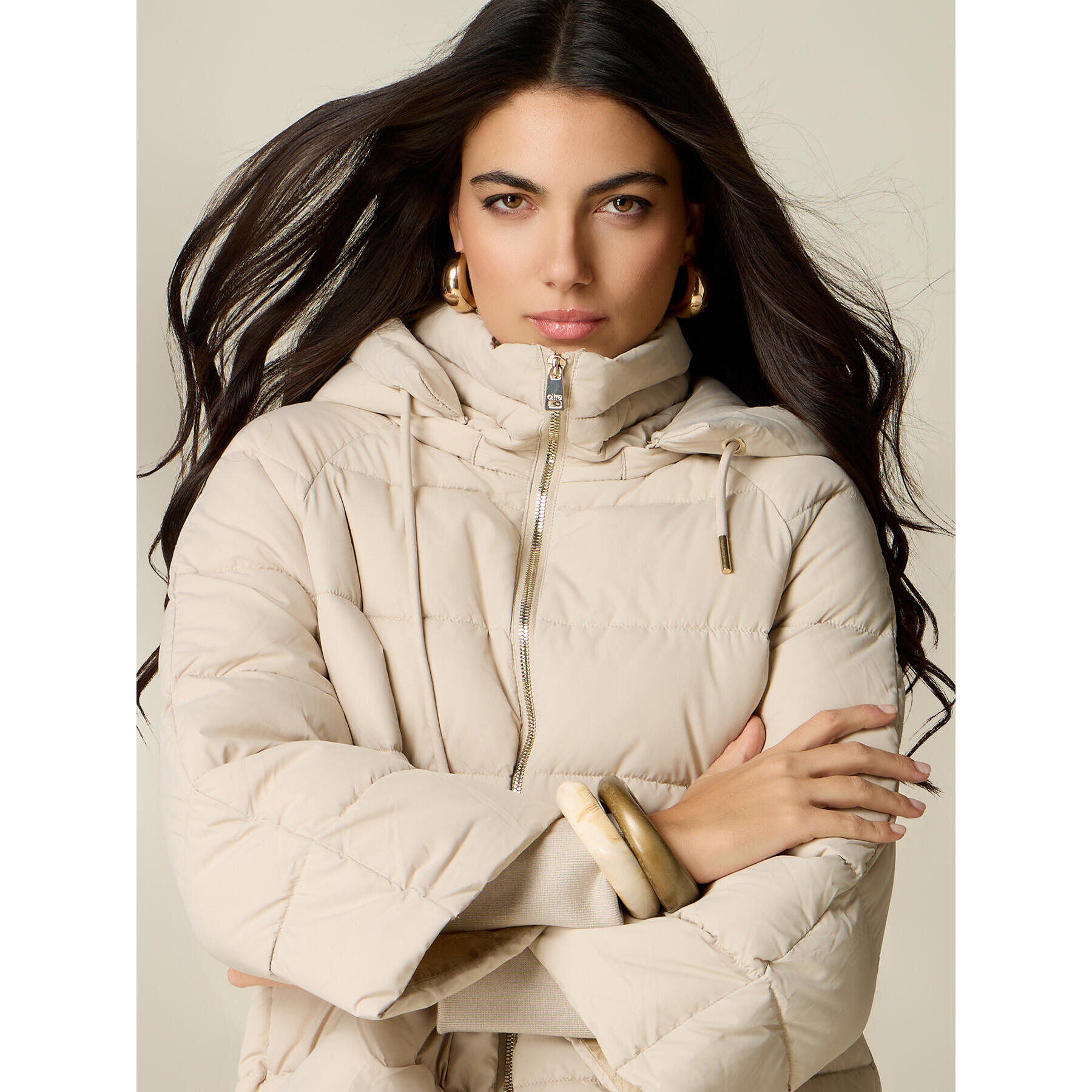 Oltre - Piumino in nylon con cappuccio - Beige