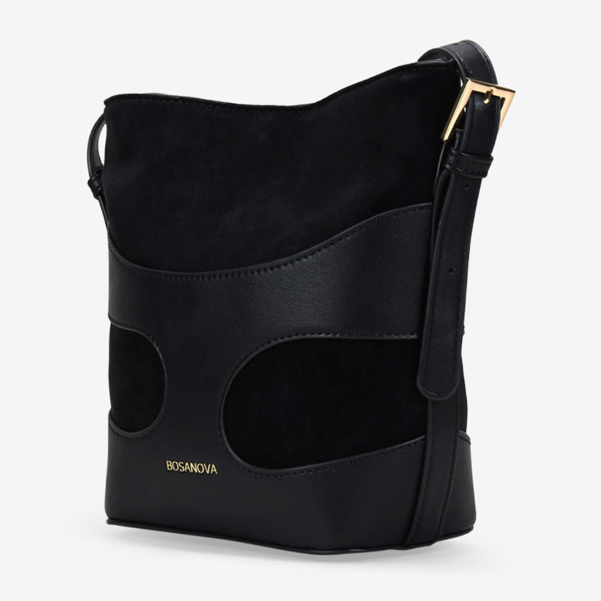 Bolso bandolera negro con cierre imán