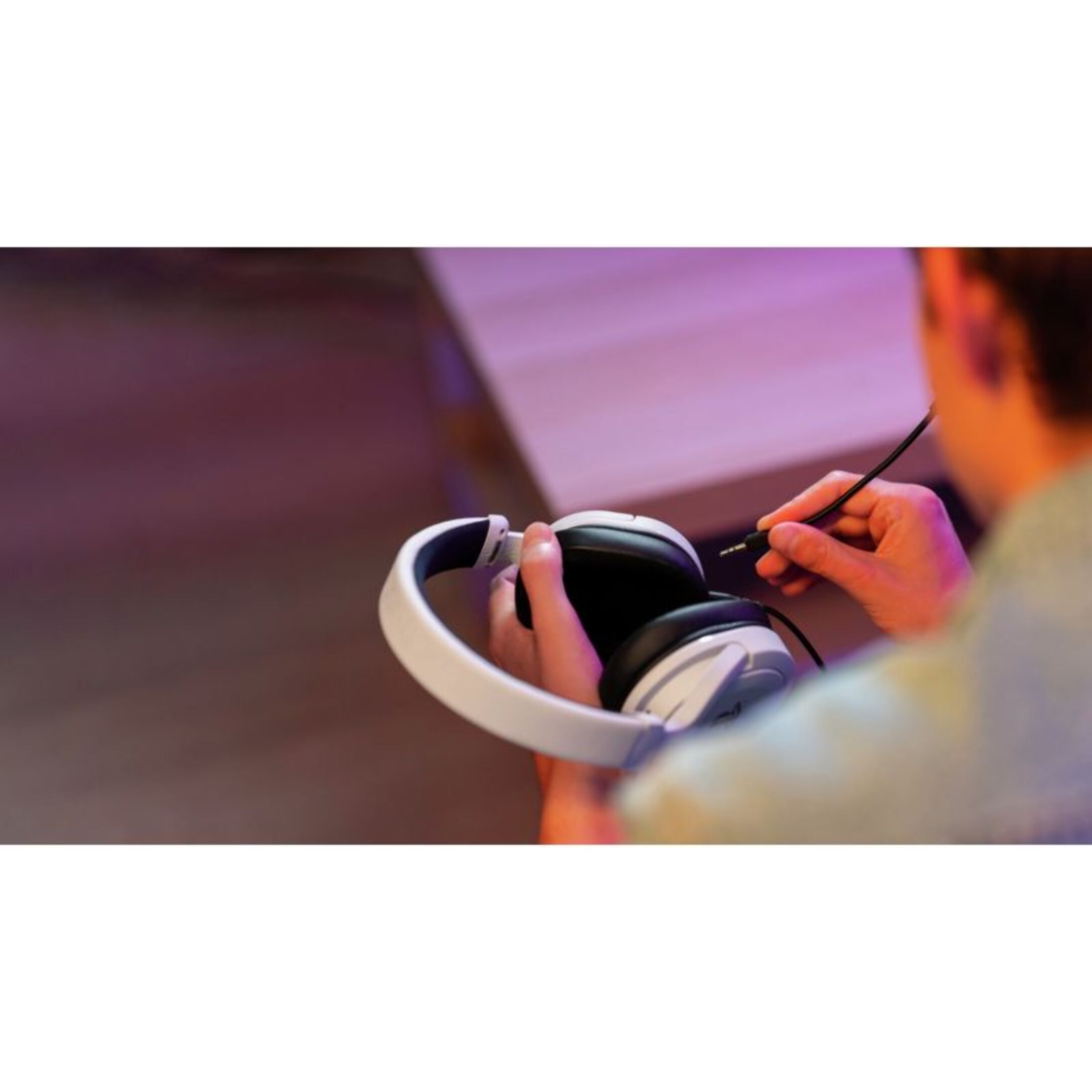 Casque gamer TRUST GXT498W FORTA blanc PS5