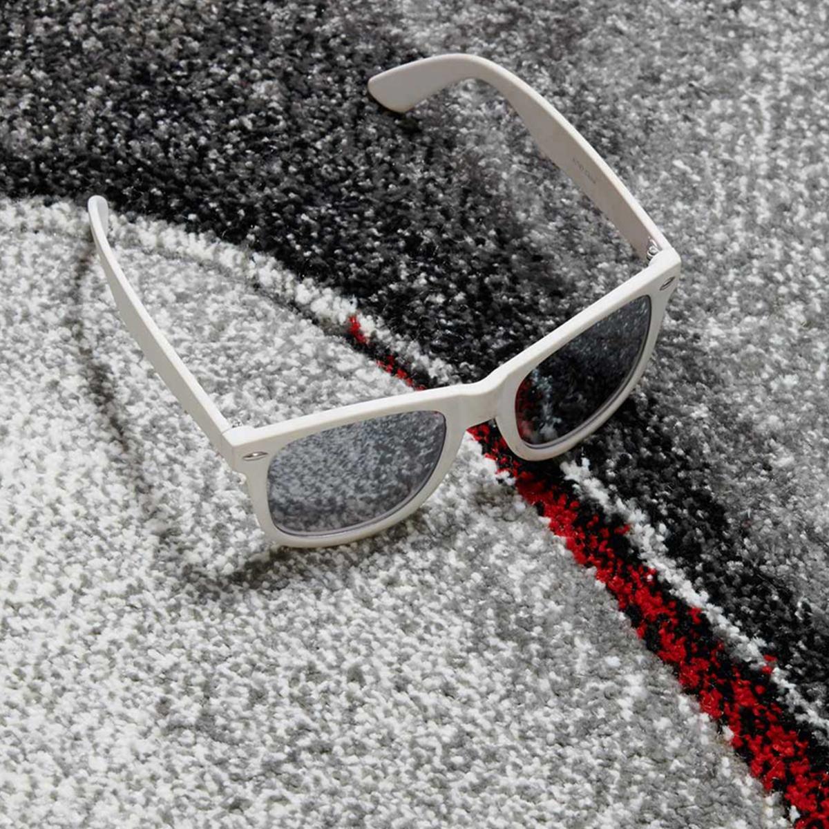 Tapis moderne Tavo avec motif de gouttes d'eau