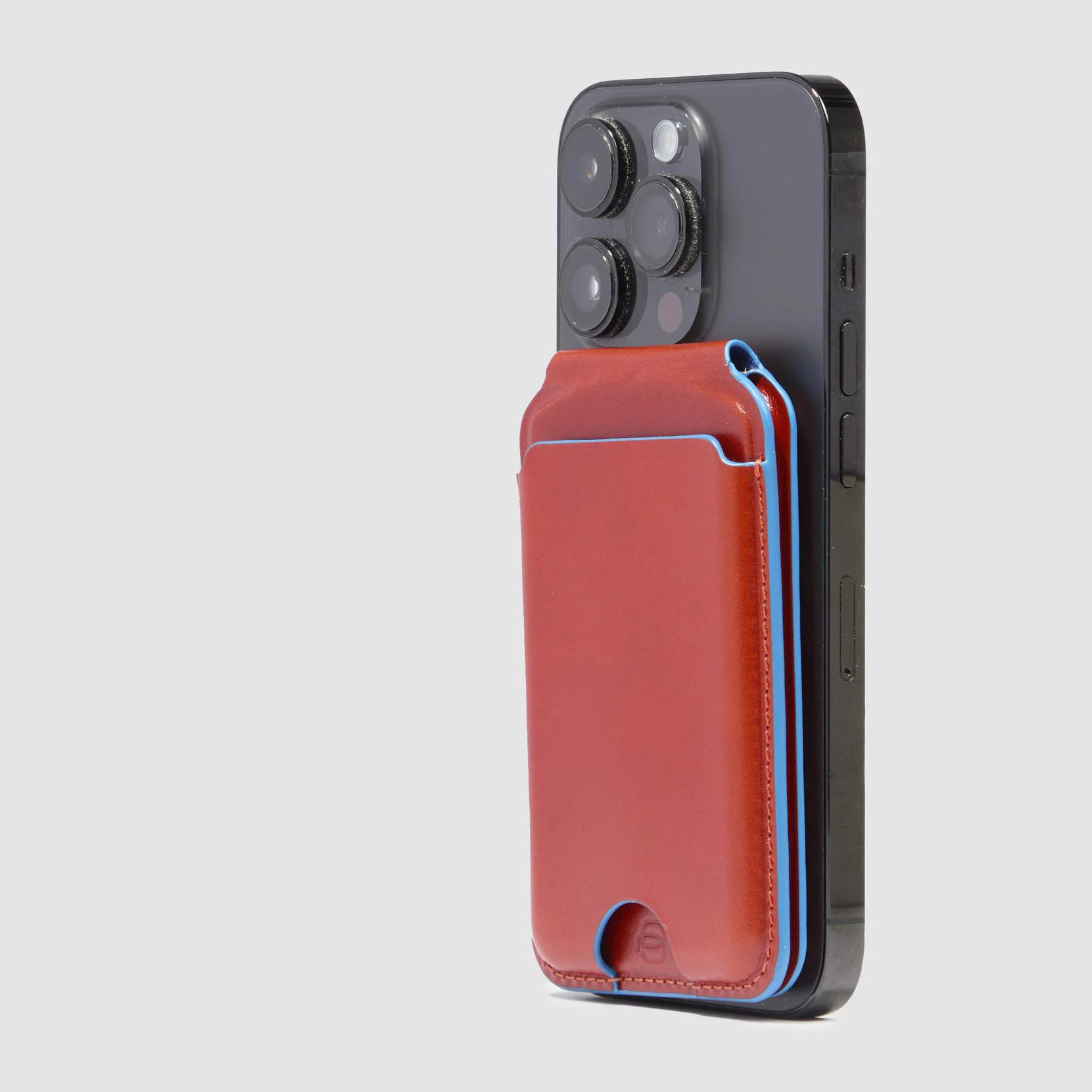 Piquadro Portafogli MagSafe in pelle con tracker ricaricabile