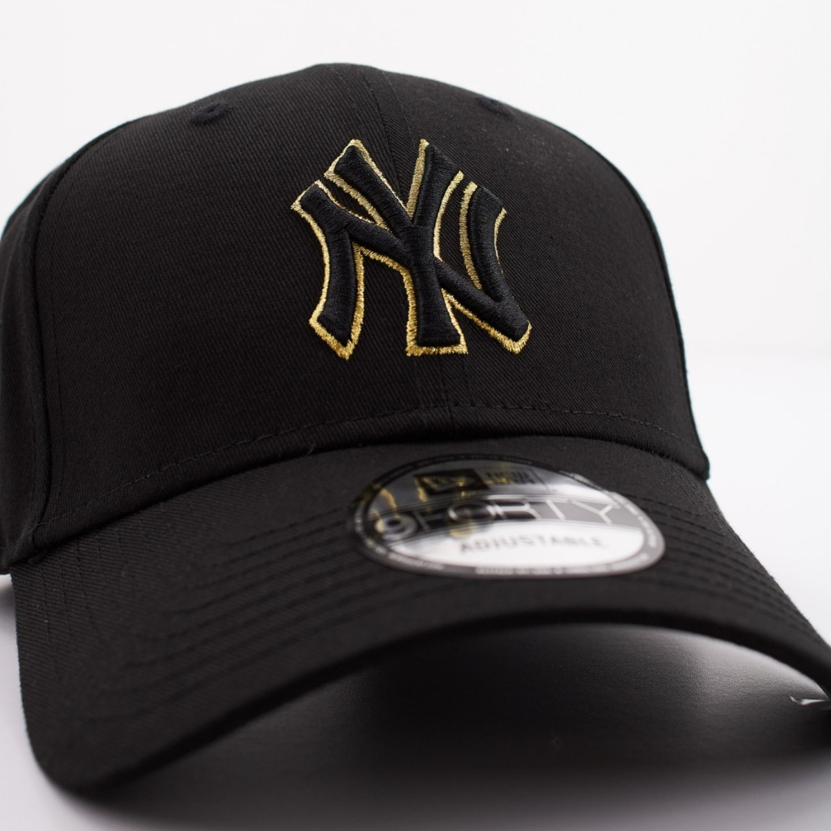 GORRA NEW ERA METALLIC OUTLINE 9FORTY