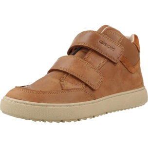 Zapatillas Niño de la marca GEOX  modelo J THELEVEN MARRON CLARO