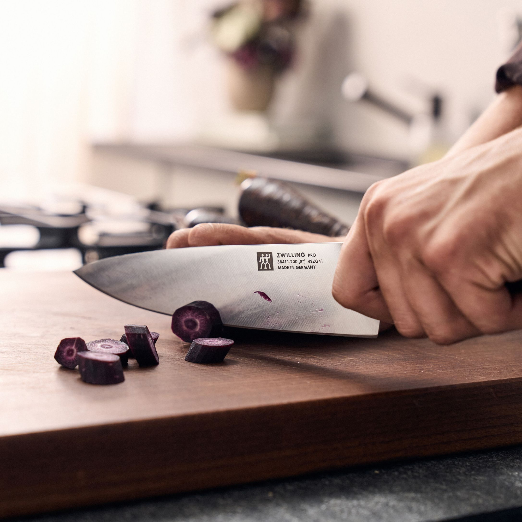 Couteau de chef ZWILLING® Pro