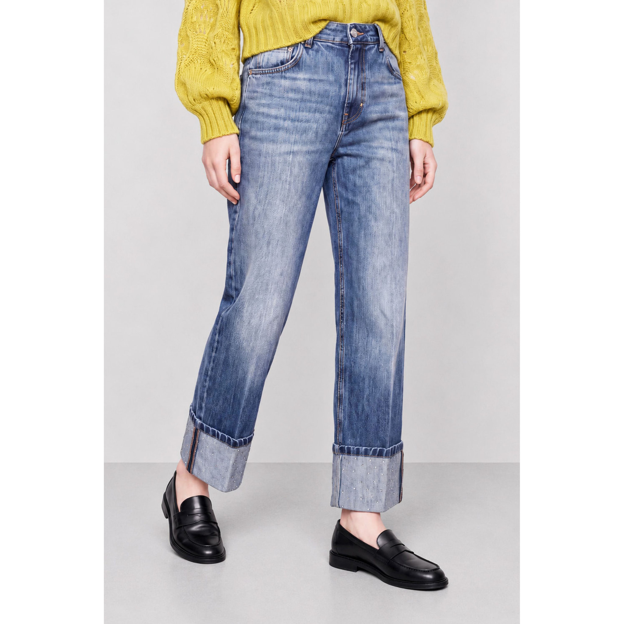 Kocca - Jeans da donna a vita alta con risvolto e borchie Donna