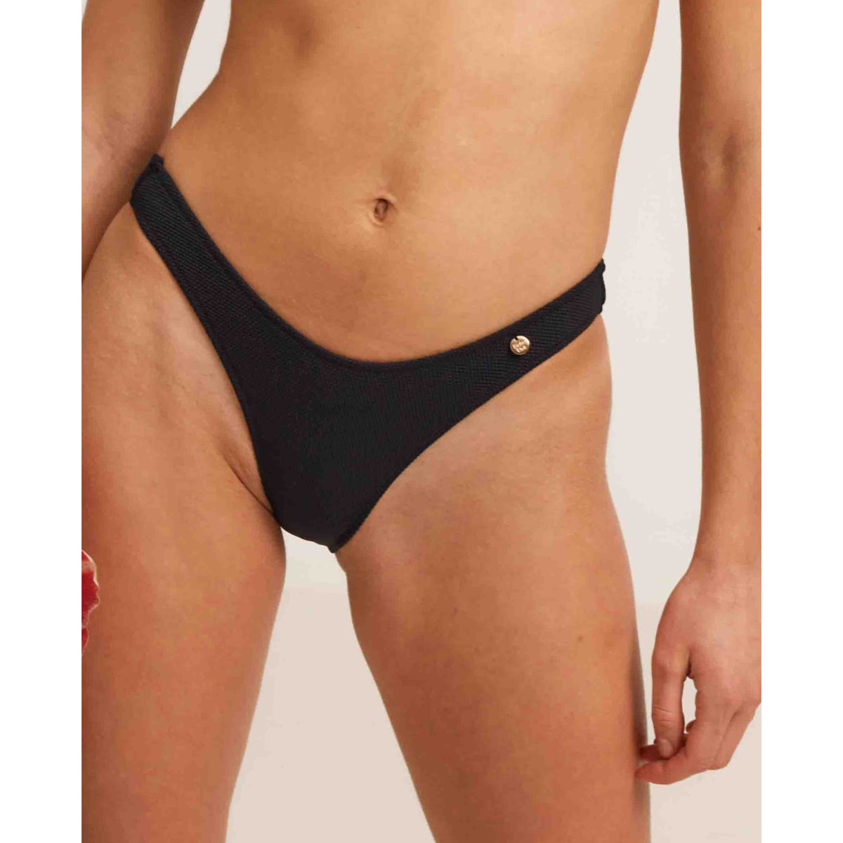 Noir Bottom Uve