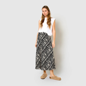 Falda midi bambula detalles plisados tepec negro