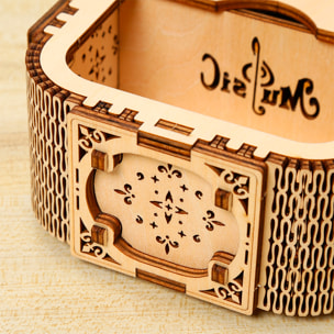 Modello in Legno 3D, design di Scatola musicale con movimento meccanico. 68 pezzi.
