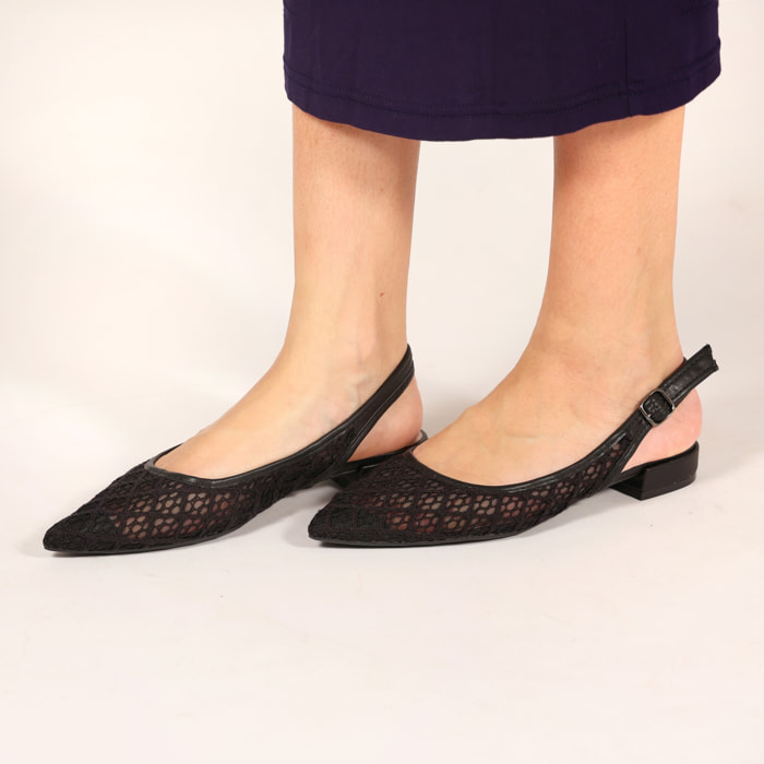 Ballerine slingback in rete ricamata