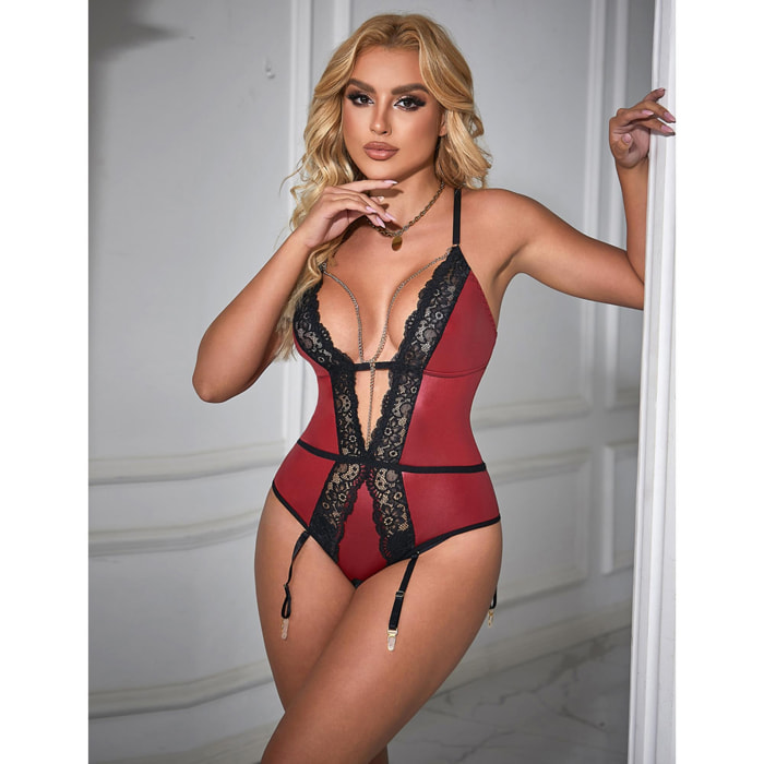 Body sexy con escote en v profundo y cuello halter en piel sintética color burdeos