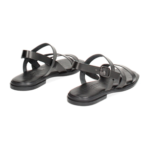 Basses sandales noires en cuir avec tige tressée