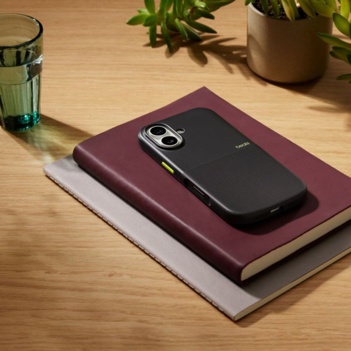 Coque BEATS iPhone 17 Magsafe Noir Everest