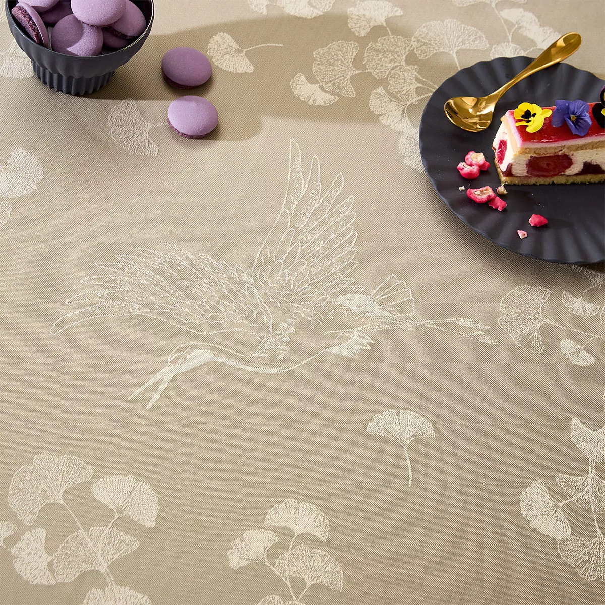 Nappe pur coton enduit motif jacquard beige Mille ginkos naturel