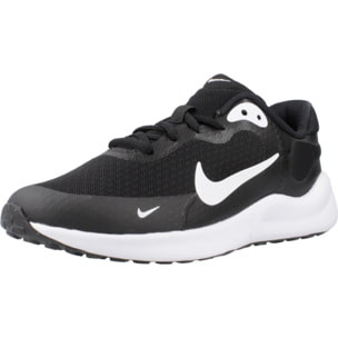 SNEAKERS NIKE REVOLUTION 7