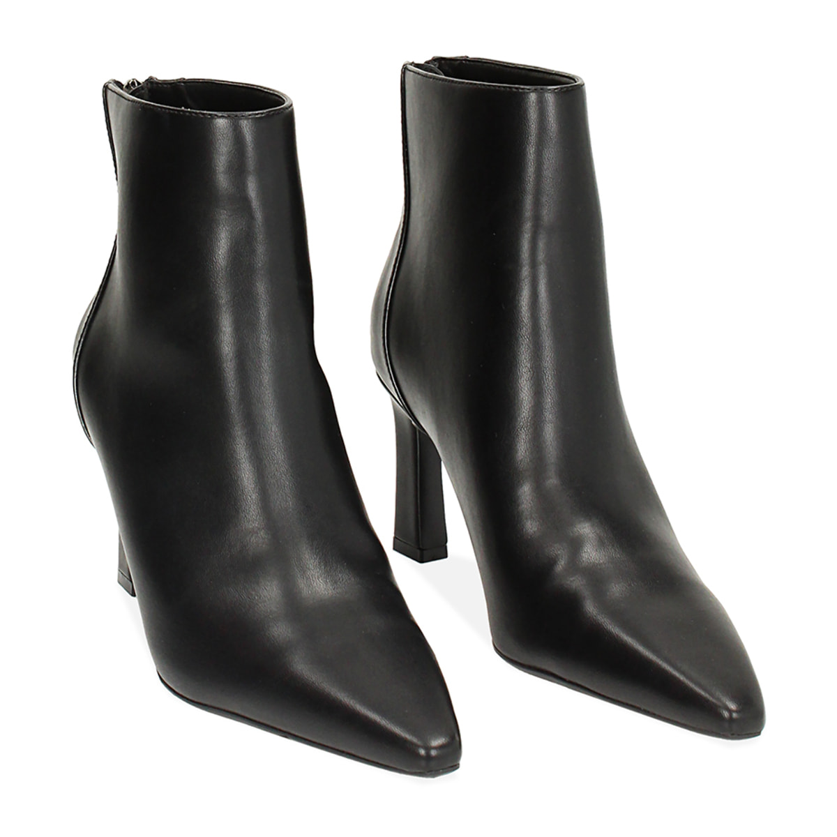 Tronchetto nero, tacco 8,5 cm