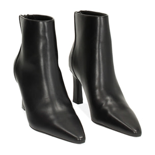 Tronchetto nero, tacco 8,5 cm